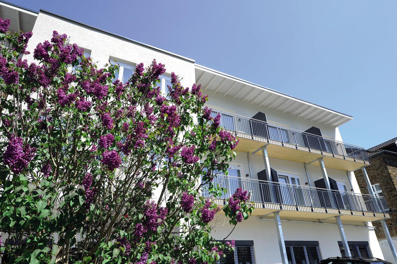 Landhotel Sanct Peter Bad Neuenahr-Ahrweiler Exterior photo